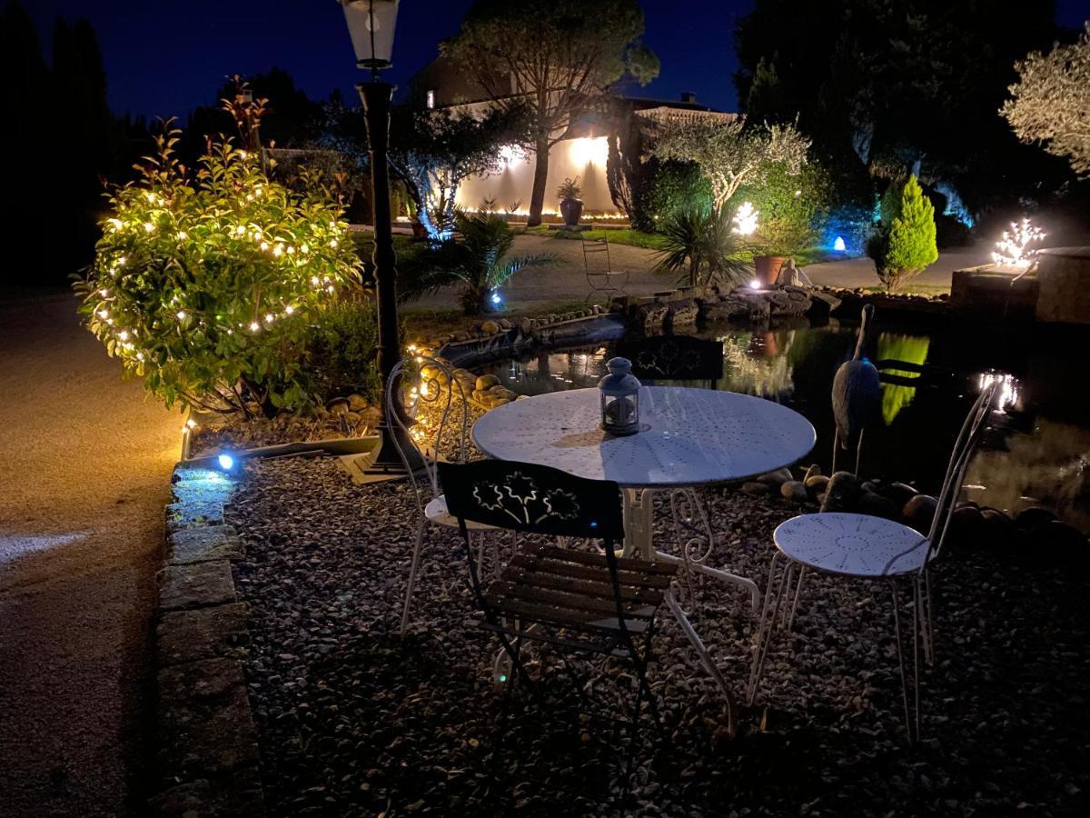 Mas Beau Soleil & Spa Cottages De Charme Avec Jacuzzi&Jardin Prives Saint-Remy-de-Provence Exterior photo