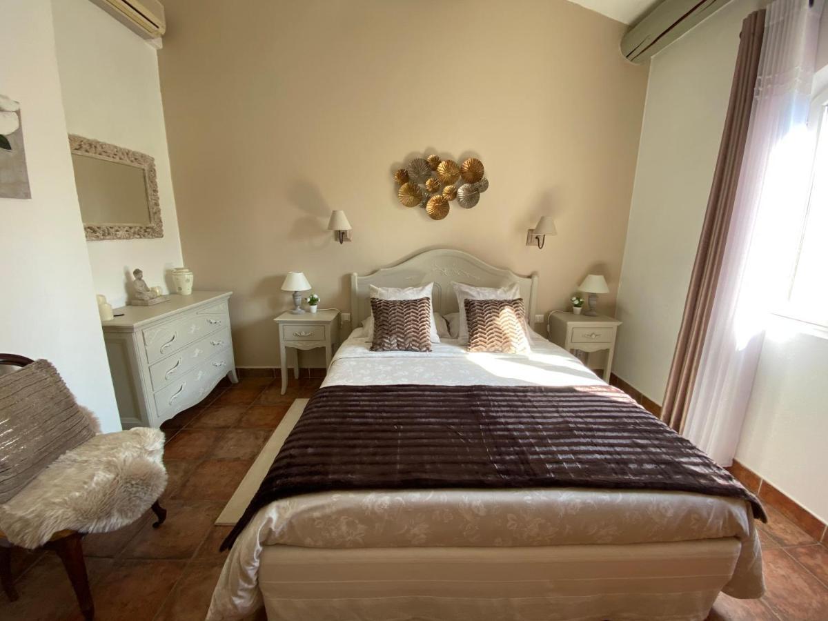 Mas Beau Soleil & Spa Cottages De Charme Avec Jacuzzi&Jardin Prives Saint-Remy-de-Provence Exterior photo
