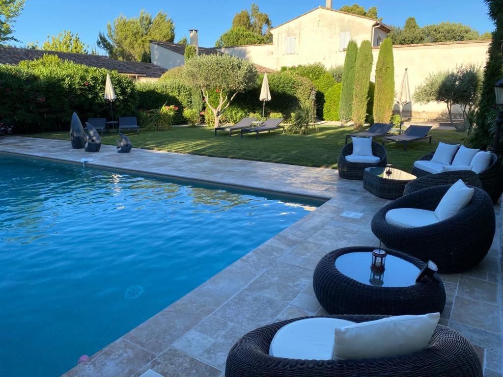 Mas Beau Soleil & Spa Cottages De Charme Avec Jacuzzi&Jardin Prives Saint-Remy-de-Provence Exterior photo