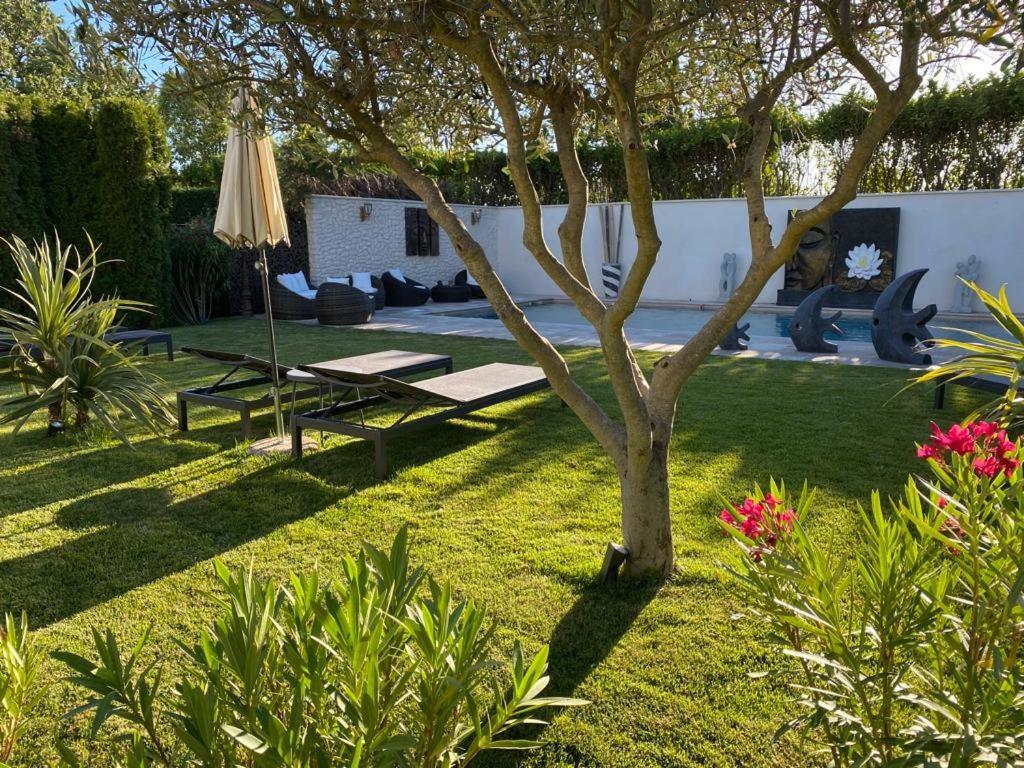 Mas Beau Soleil & Spa Cottages De Charme Avec Jacuzzi&Jardin Prives Saint-Remy-de-Provence Exterior photo